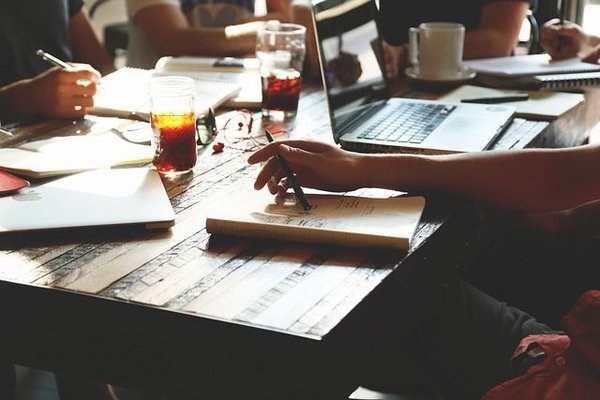 Quels sont les avantages des forces de porter  pour une entreprise ?