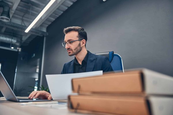 Quelles relations les experts comptables établissent avec leur client ?